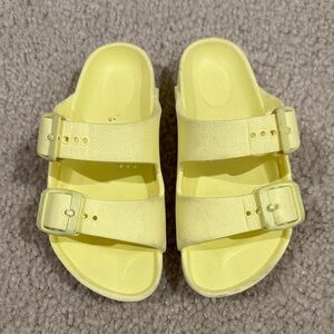 Birkenstock Kids Yellow Sandals (Size 27)
